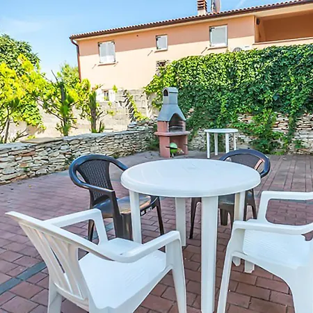 2 Bedroom Beautiful In
